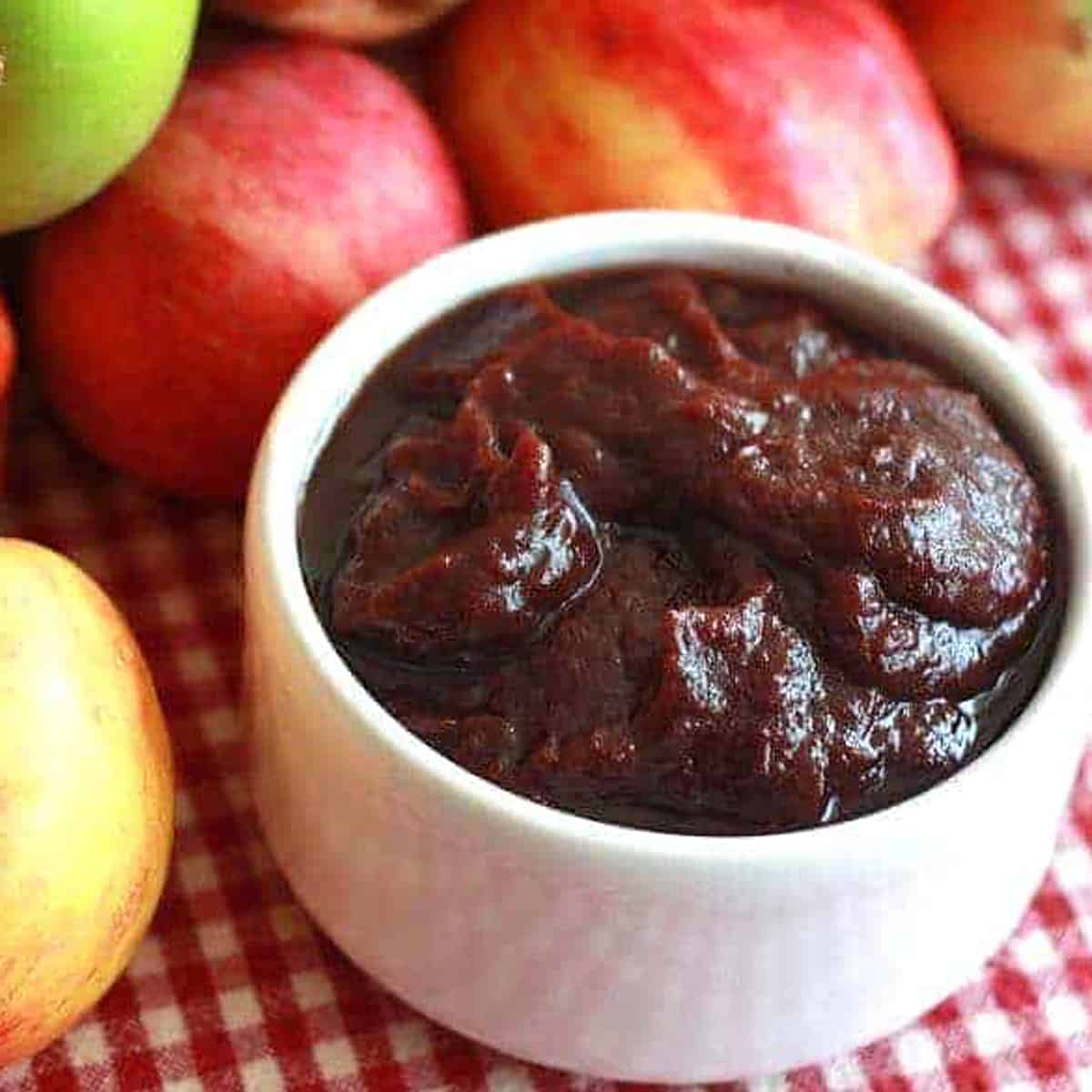 Homemade Apple Butter: Store, Freeze, or Can Your Crock Pot Batch